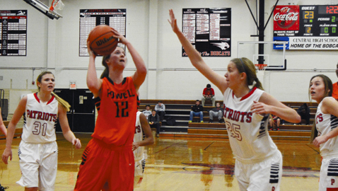Powell overcomes slow start to down Lady Pats