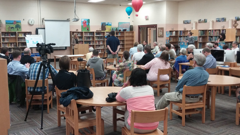 Photo by Mike Steely The future of Old South High School was discussed at a public hearing Thursday led by Becky Wade, Knoxville’s Director of Community Development. Several former Old South students attended and made suggestions.