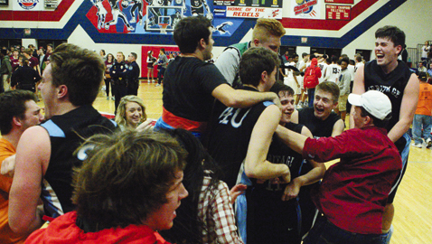 ‘The will to win’ carries Heritage boys to first district crown