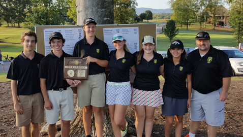 Gryphons enjoy their stay at district championships