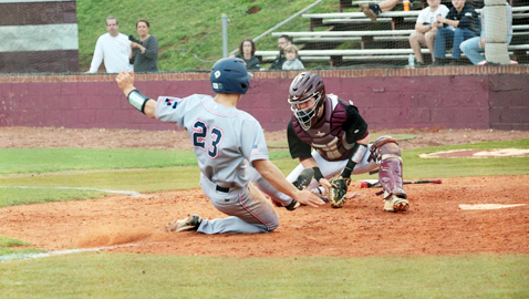 Bearden outlasts Admirals in extra innings 8-7