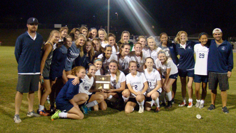 Lady Admirals win District Tournament as winning streak continues