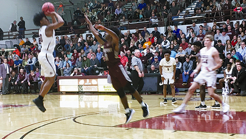 Bearden runs past Kingsport to state