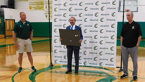 Daniel, state House honors Catholic boys basketball team