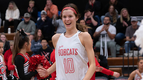 Mackenzie Babb reaches basketball milestones for Lady Bobcats