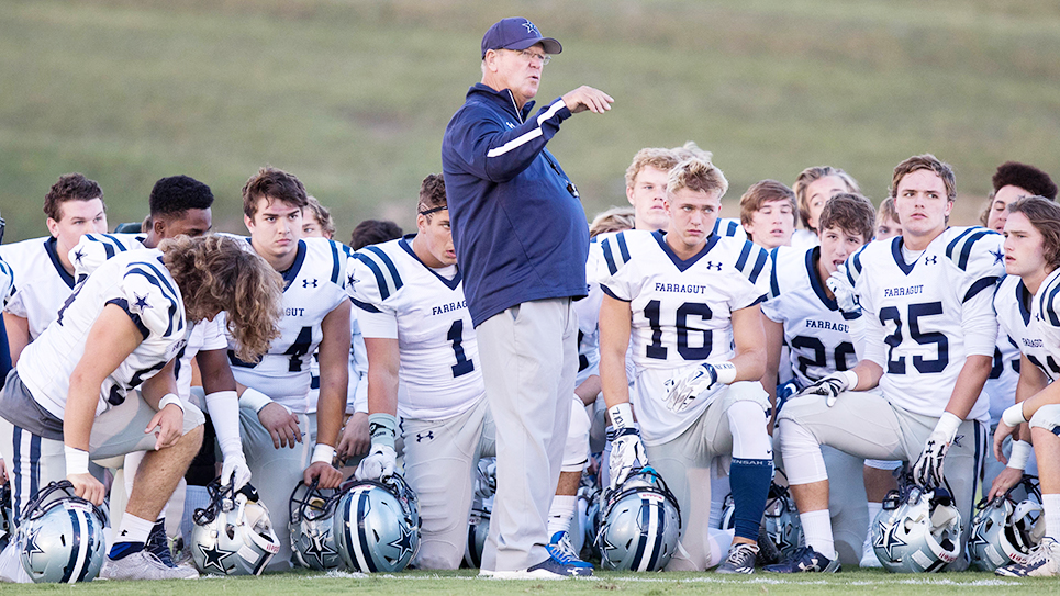 Longtime Farragut football coach Eddie Courtney announces retirement